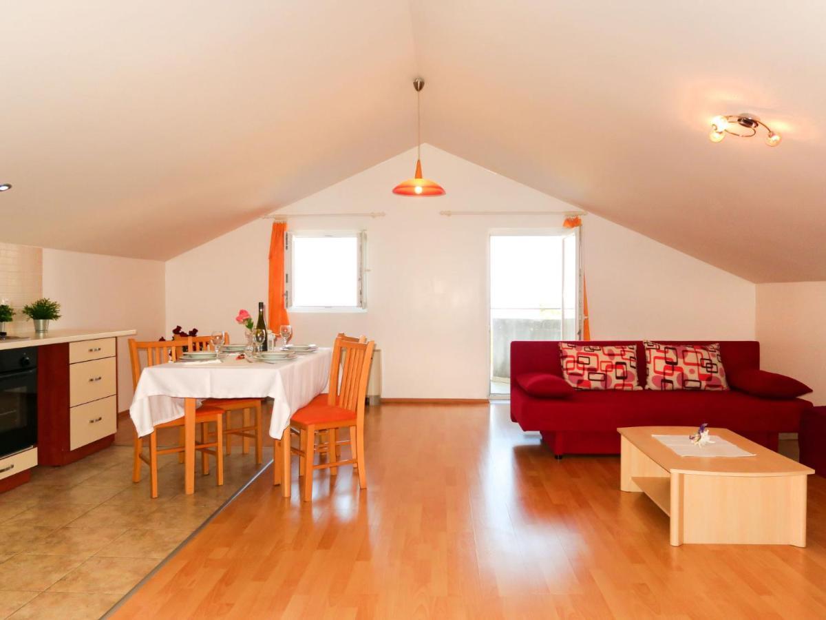Apartment Marija - Vrb103 By Interhome Vrbnik Eksteriør billede