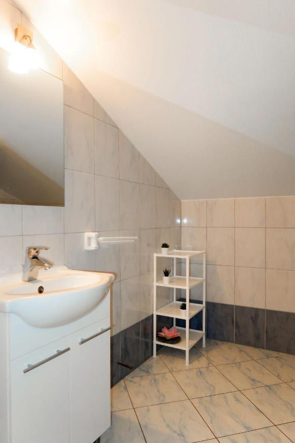 Apartment Marija - Vrb103 By Interhome Vrbnik Eksteriør billede